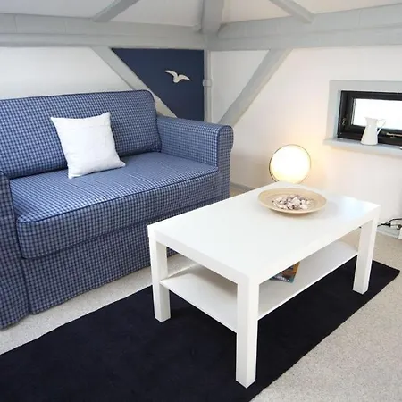 Warnemuende Klippe 38559 In Der Rostocker Str