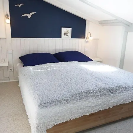 Warnemuende Klippe 38559 In Der Rostocker Str